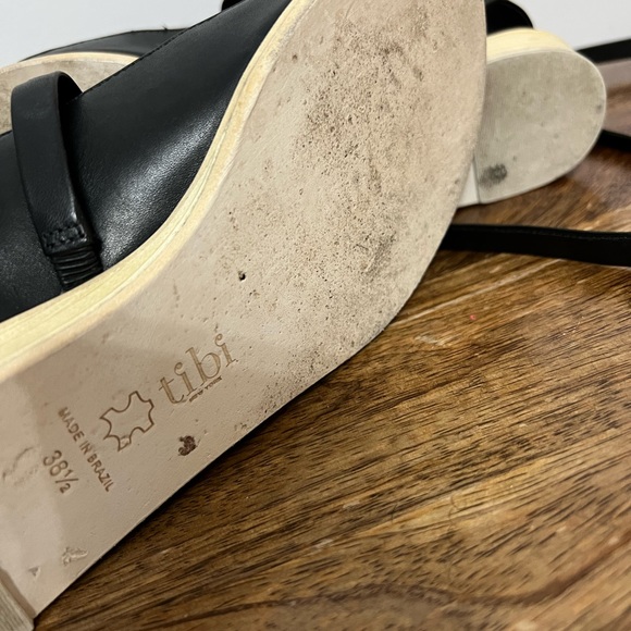 Tibi Ellison black lace up leather sandals - Picture 9 of 9